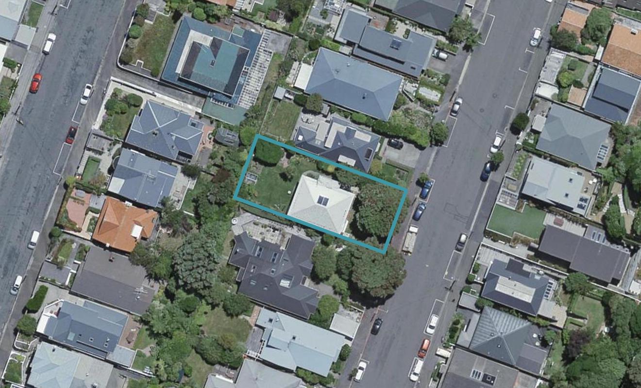14 Rimu Road, Kelburn, Wellington - Carousel 1