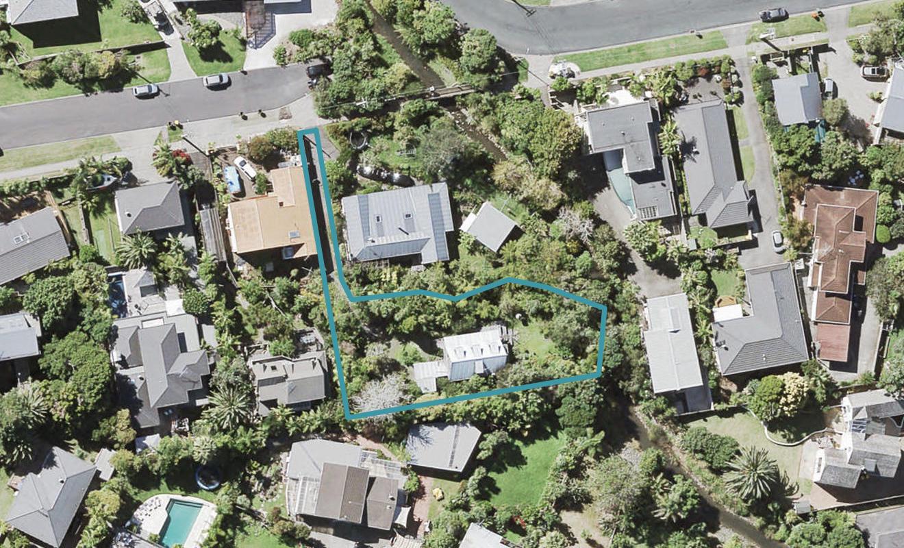 6A Westbourne Road, Murrays Bay, Auckland - Carousel 1