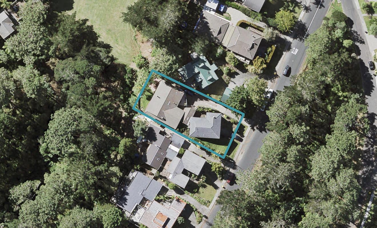 1/15 Saddleback Rise, Murrays Bay, Auckland - Carousel 1