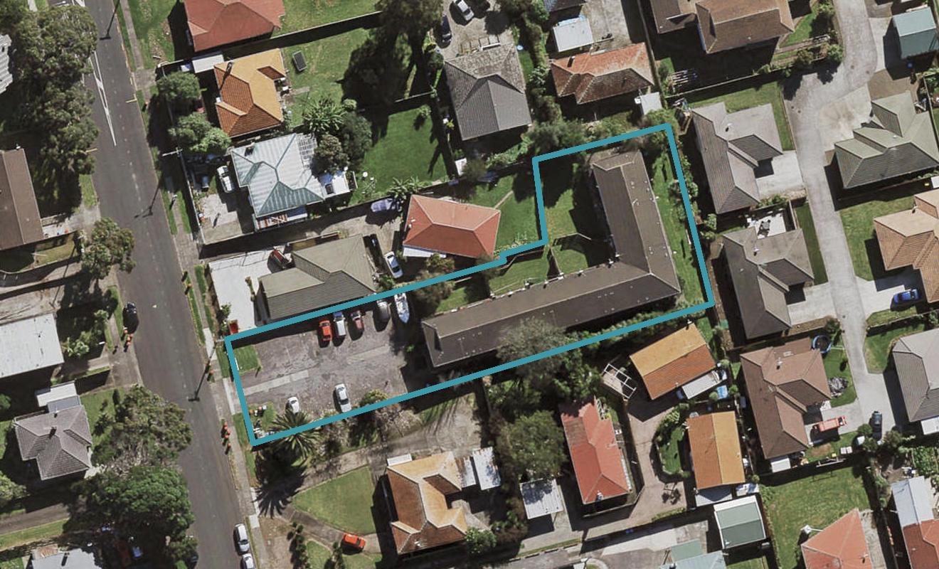2/10 Hutton Street, Otahuhu, Auckland - Carousel 1
