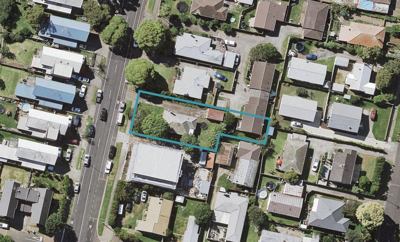 202 Pilkington Road, Point England, Auckland - Carousel 1