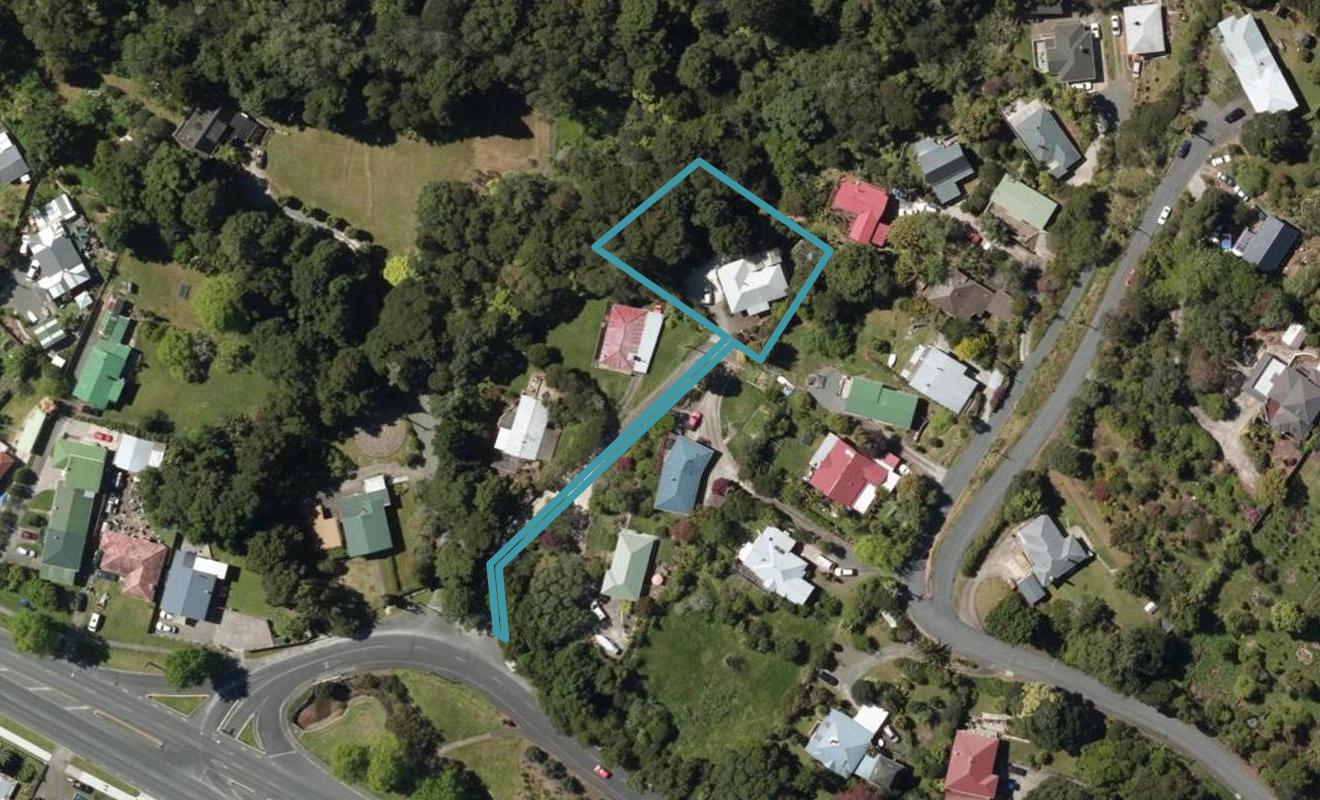 9 Memorial Drive, Parahaki, Whangarei - Carousel 1