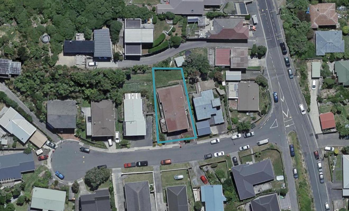 6 Twomey Grove, Houghton Bay, Wellington - Carousel 1