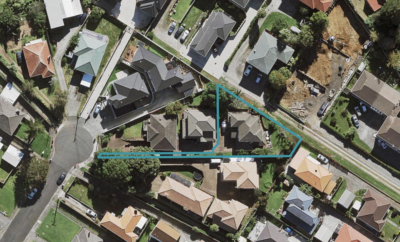 19B Clinker Street, Three Kings, Auckland - Carousel 1