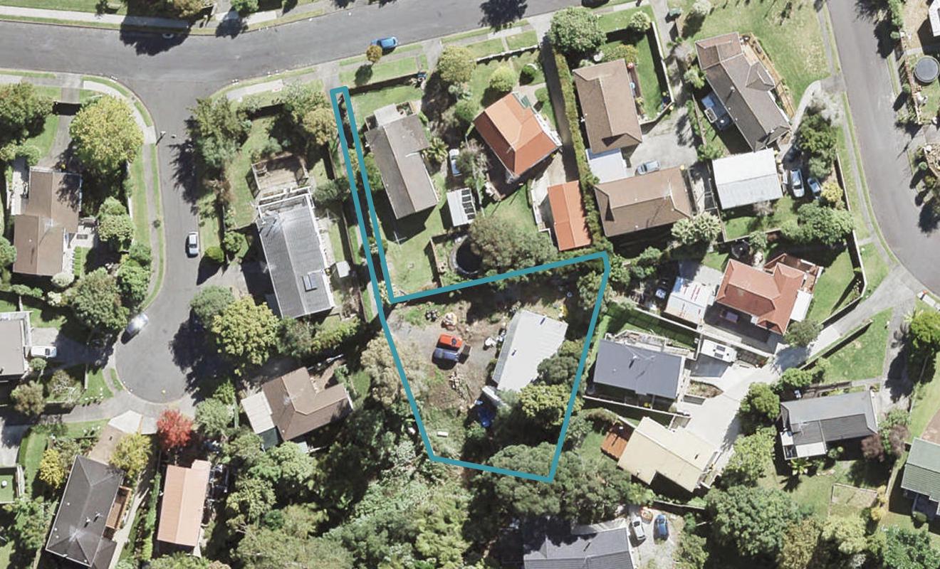 40 Topliss Drive, Northcross, Auckland - Carousel 1