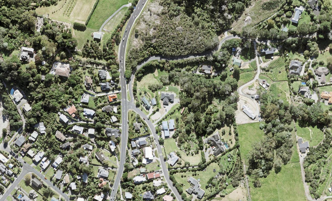 2A Roberts Road, Matakatia, Whangaparaoa - Carousel 1