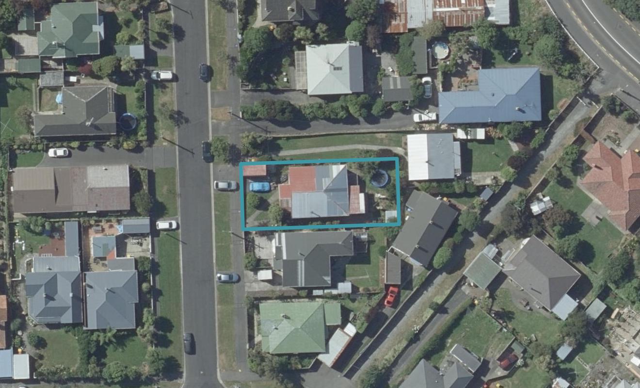 8 Marama Street, Musselburgh, Dunedin - Carousel 1