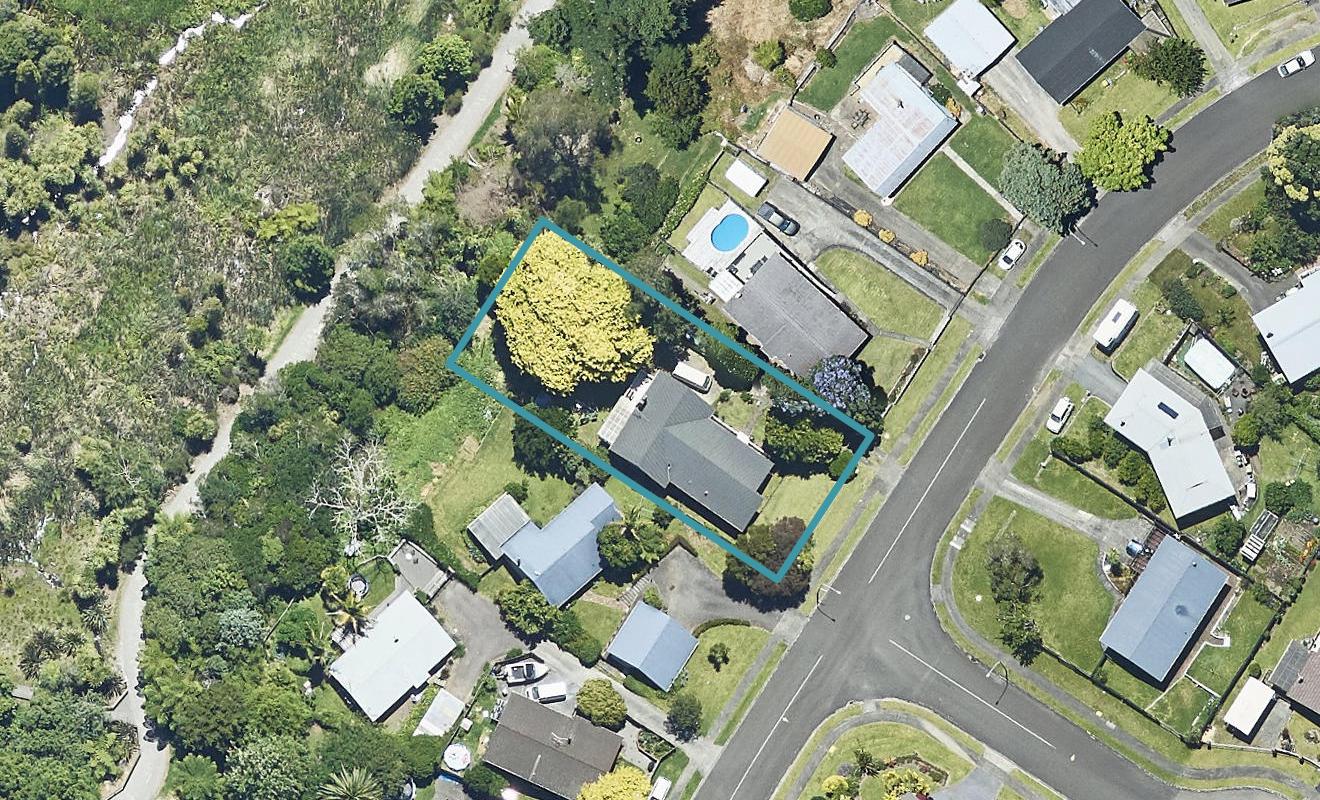 32 Cumberland Crescent, Welcome Bay, Tauranga - Carousel 1
