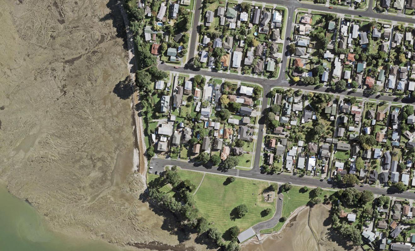 41B Roys Road, Weymouth, Auckland - Carousel 1