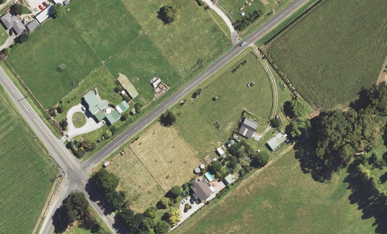 10 MacLaurin Road, Makauri, Gisborne - Carousel 1