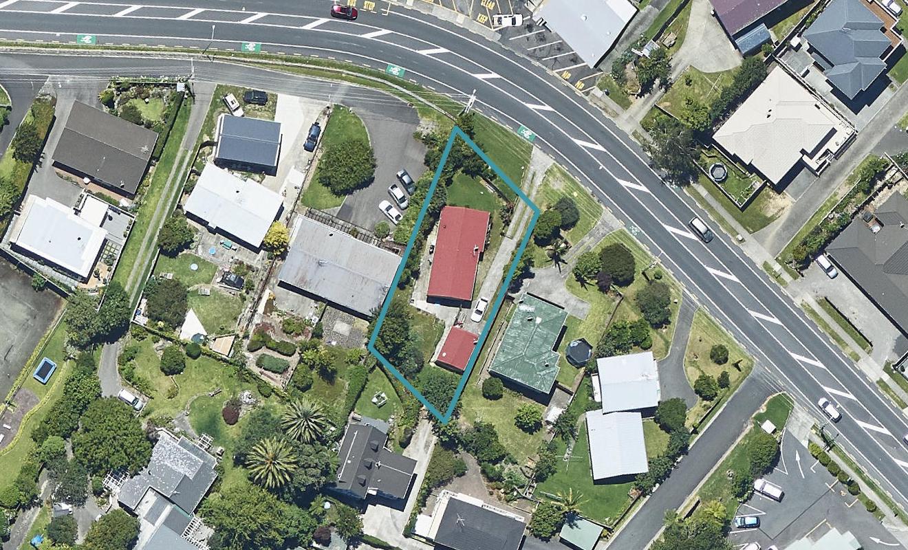 146 Welcome Bay Road, Welcome Bay, Tauranga - Carousel 1