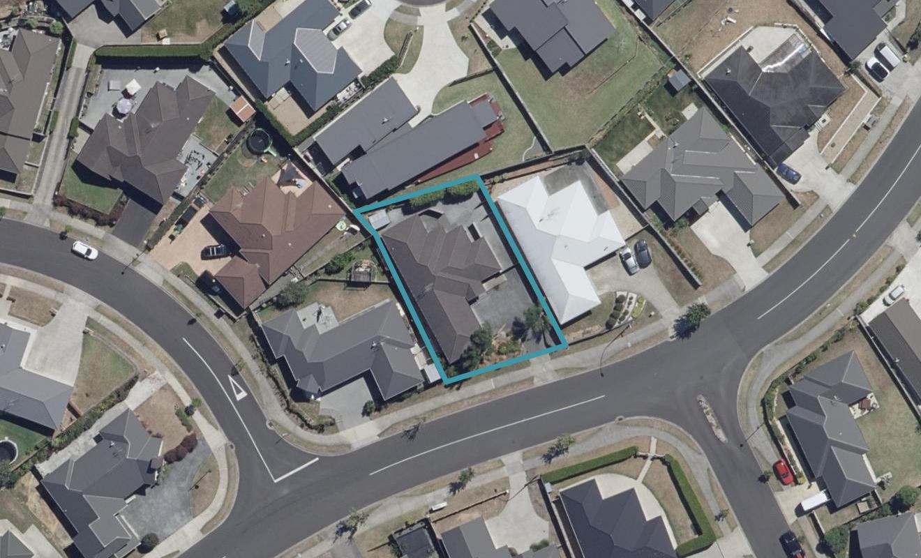 82 Farnborough Drive, Grandview Heights, Hamilton - Carousel 1