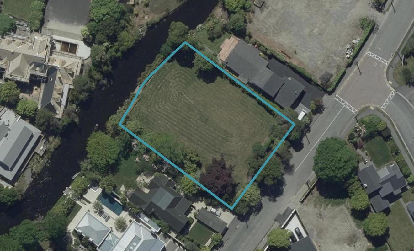 11 Wairarapa Terrace, Merivale, Christchurch - Carousel 1