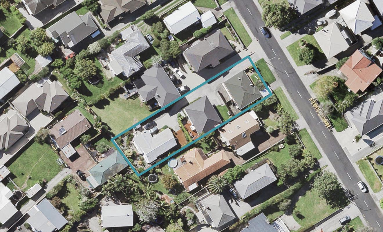 2/31 Elliot Street, Howick, Auckland - Carousel 1