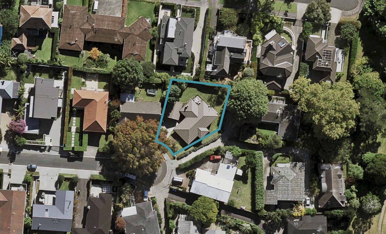 14 Chatfield Place, Remuera, Auckland - Carousel 1