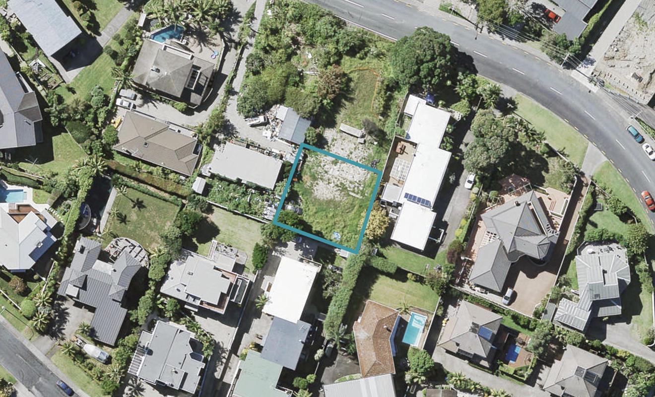 44A Beach Road, Castor Bay, Auckland - Carousel 1