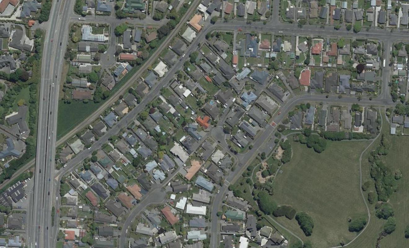 11 Goodall Place, Redwood, Christchurch - Carousel 1