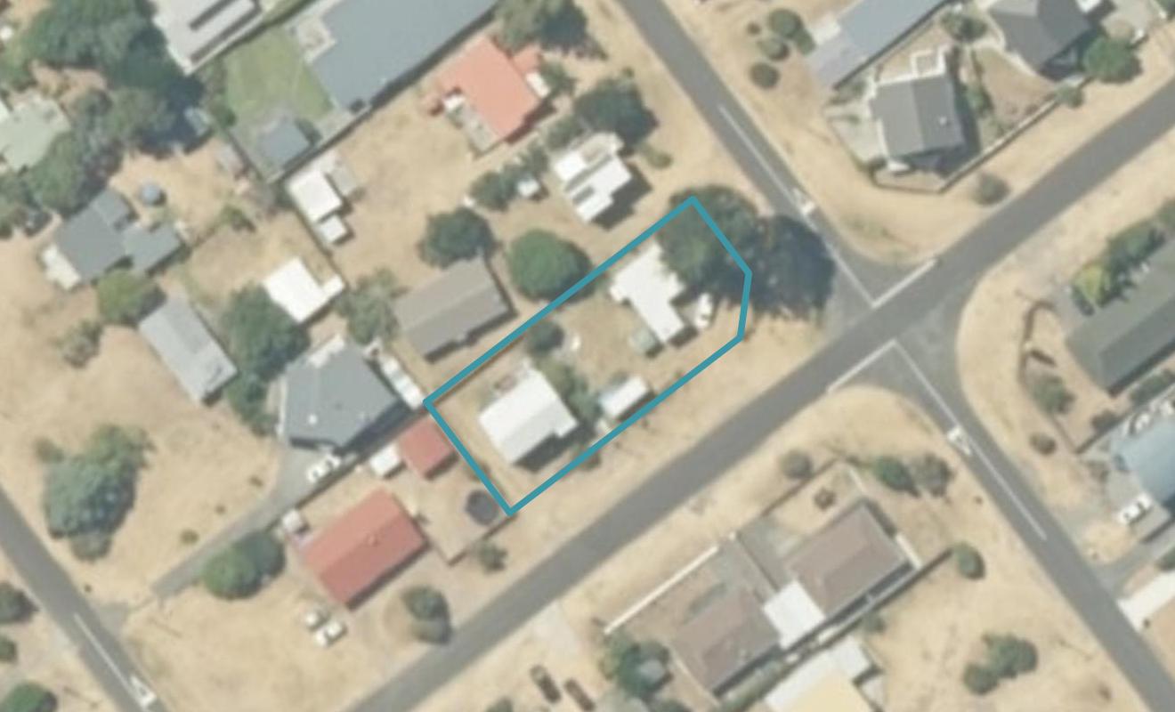205 Lowe Street, Whangamata, Whangamatā - Carousel 1