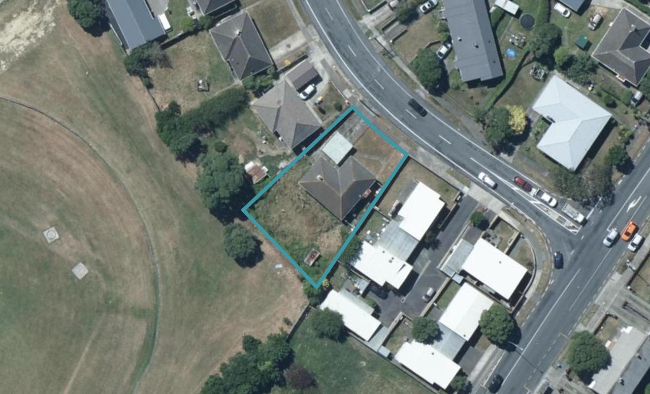 3 Castor Crescent, Cannons Creek, Porirua - Carousel 1