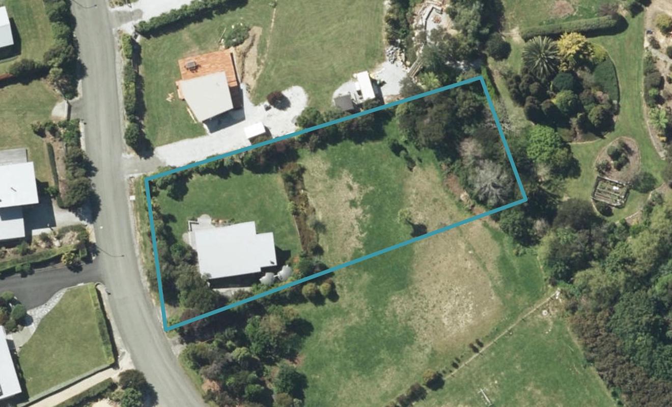 39 Nyhane Drive, Tata Beach - Carousel 1