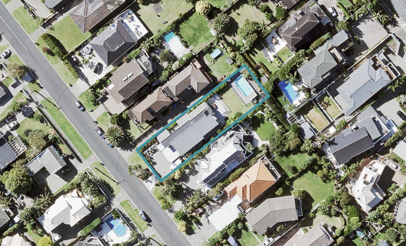 41 Gulf View Road, Murrays Bay, Auckland - Carousel 1