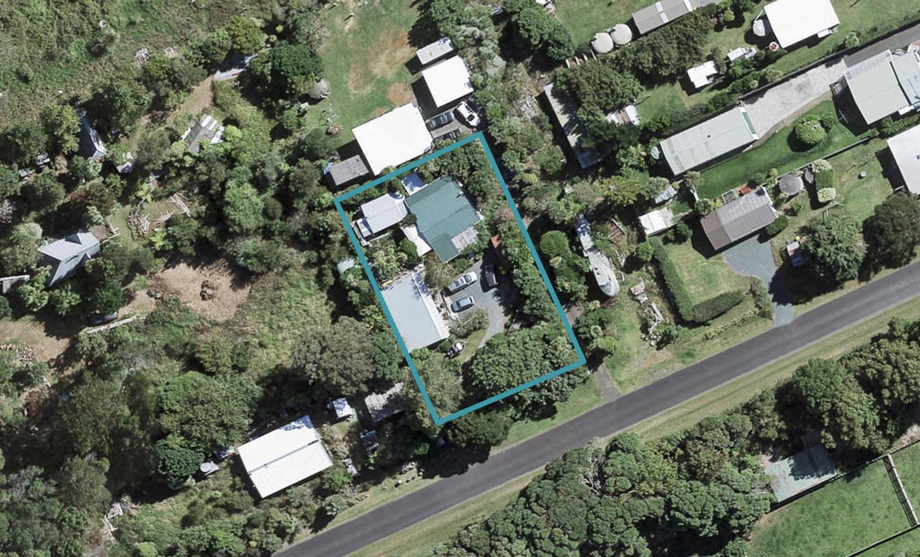 195 Brook Road, Waiuku - Carousel 1
