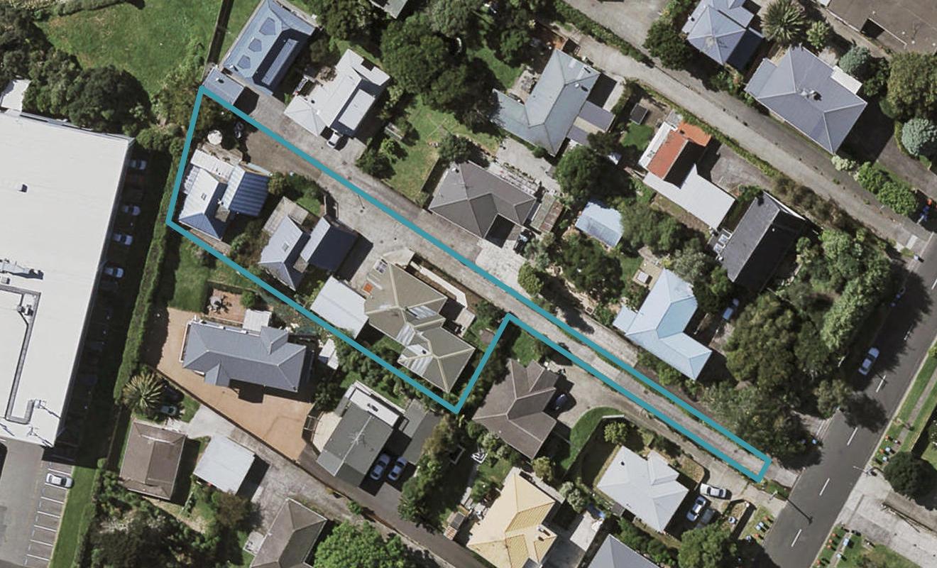 1/41 Ferndale Road, Mount Wellington, Auckland - Carousel 1