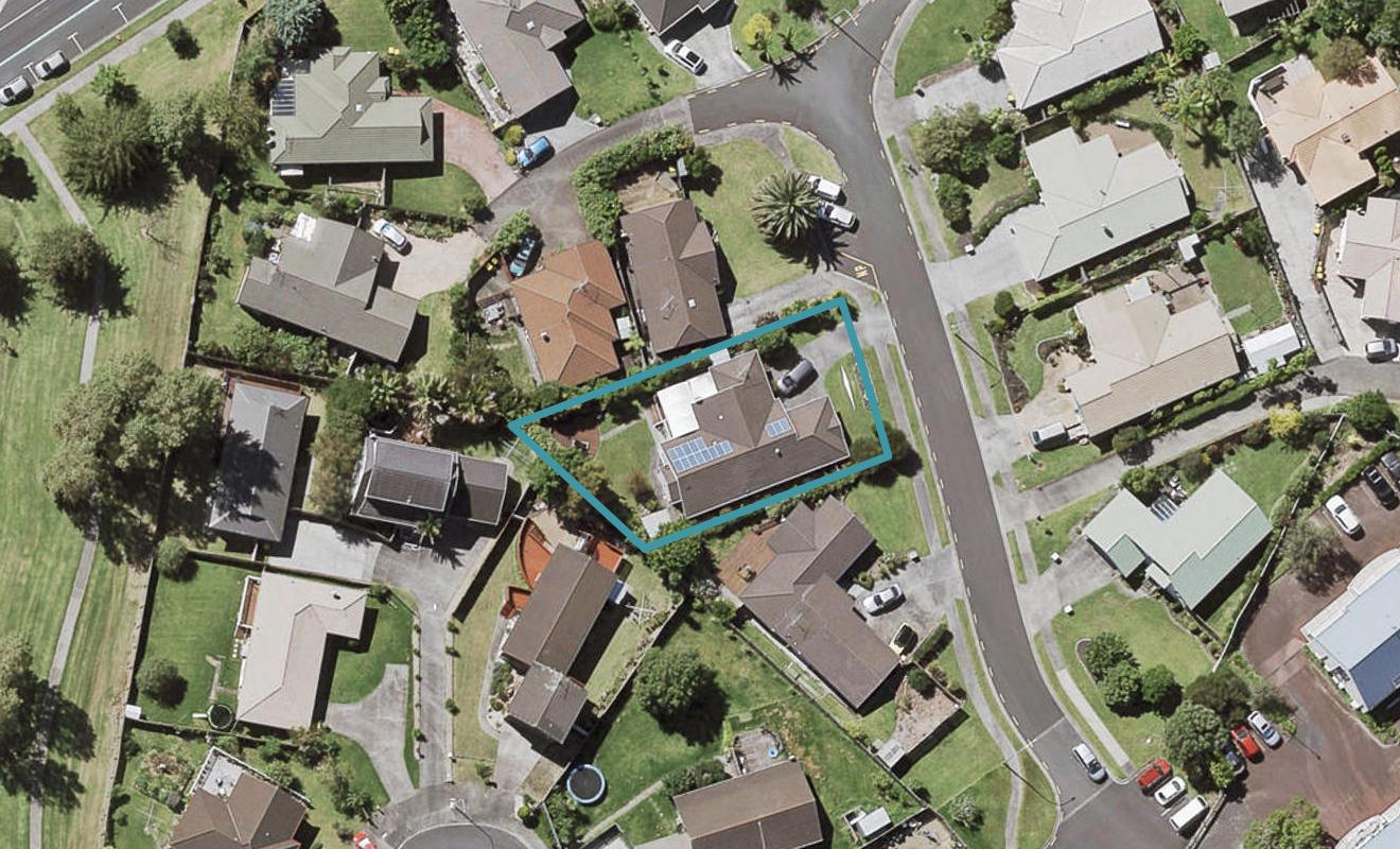 12 Mercury Lane, Windsor Park, Auckland - Carousel 1