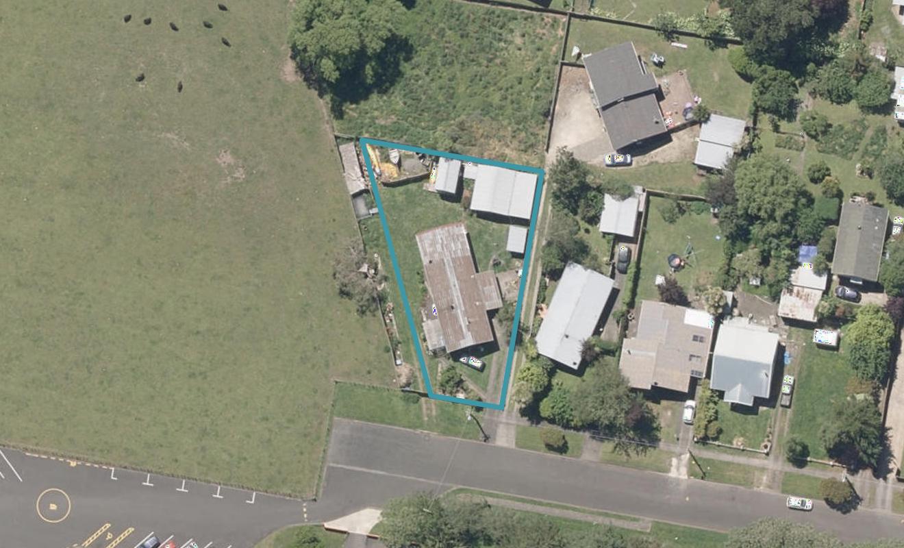 22 Burmah Street, Aramoho, Whanganui - Carousel 1
