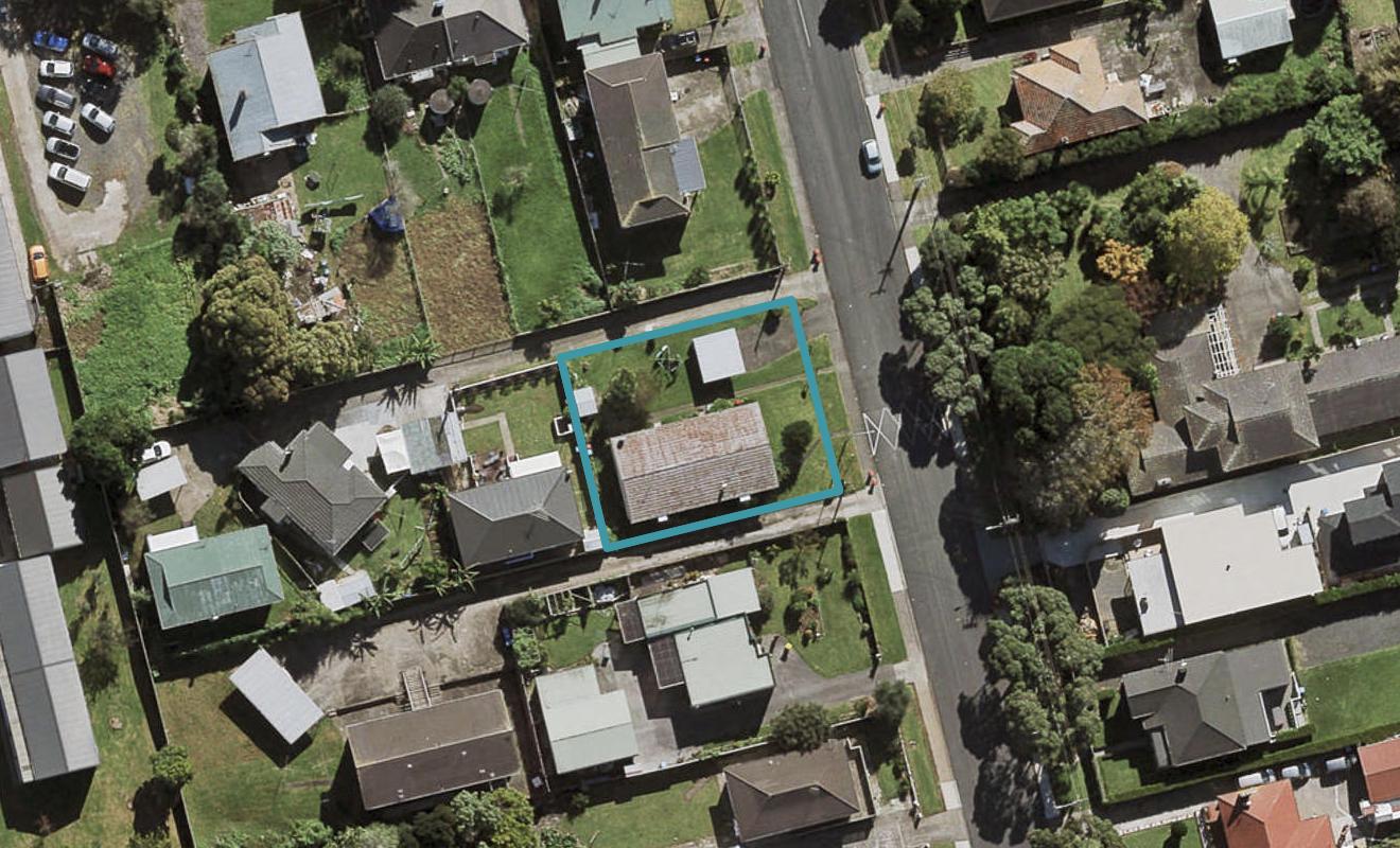 1/75 Hutton Street, Otahuhu, Auckland - Carousel 1