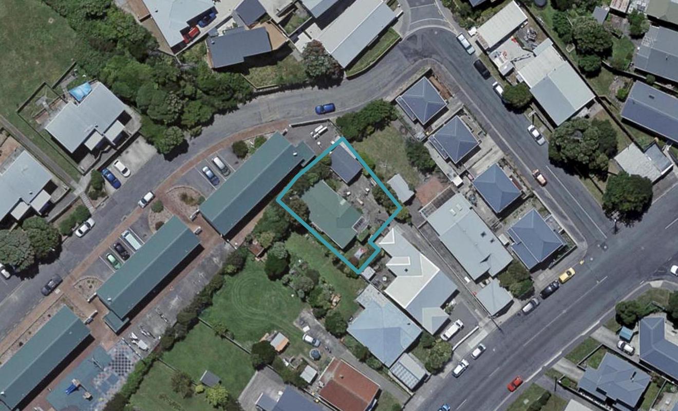 73A Tauhinu Road, Miramar, Wellington - Carousel 1