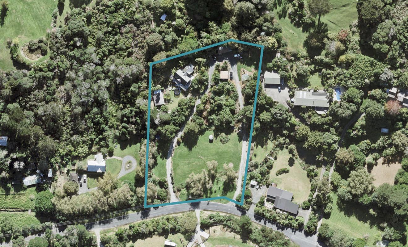 30 Hobbs Road, Matakatia, Whangaparaoa - Carousel 1