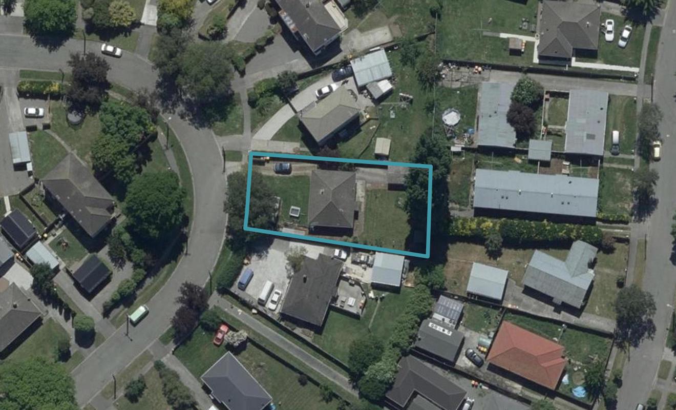 18 Attlee Crescent, Bryndwr, Christchurch - Carousel 1