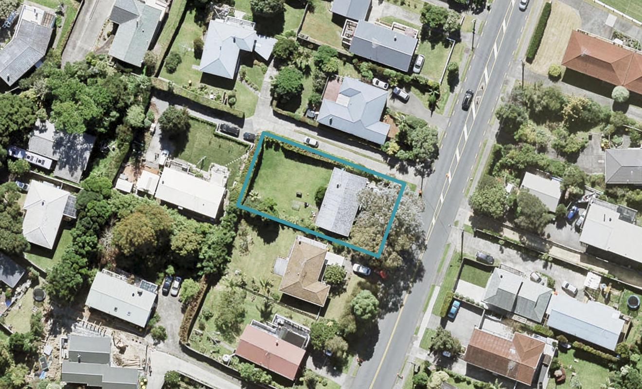 100 Deep Creek Road, Torbay, Auckland - Carousel 1