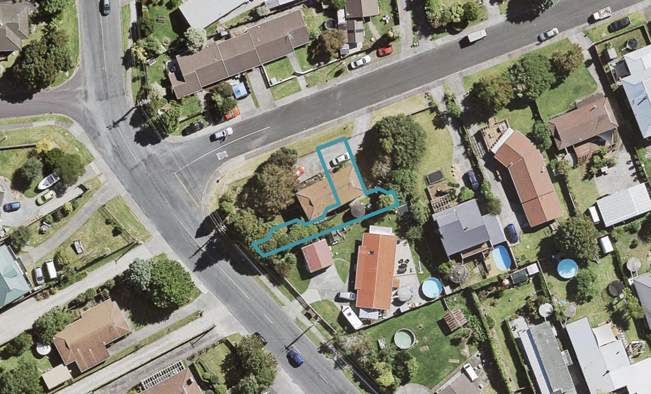 1C Pinotage Place, Huapai, Kumeu - Carousel 1