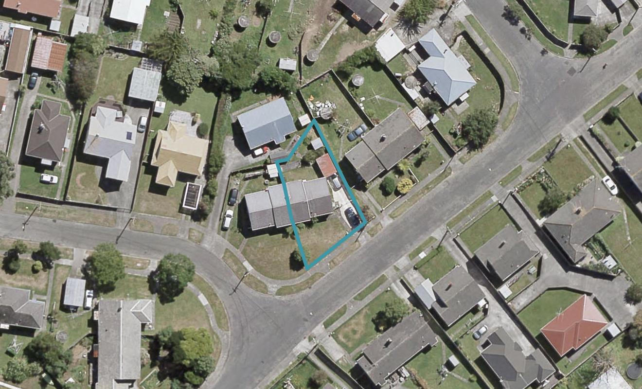 17 Athlone Crescent, Boulcott, Lower Hutt - Carousel 1