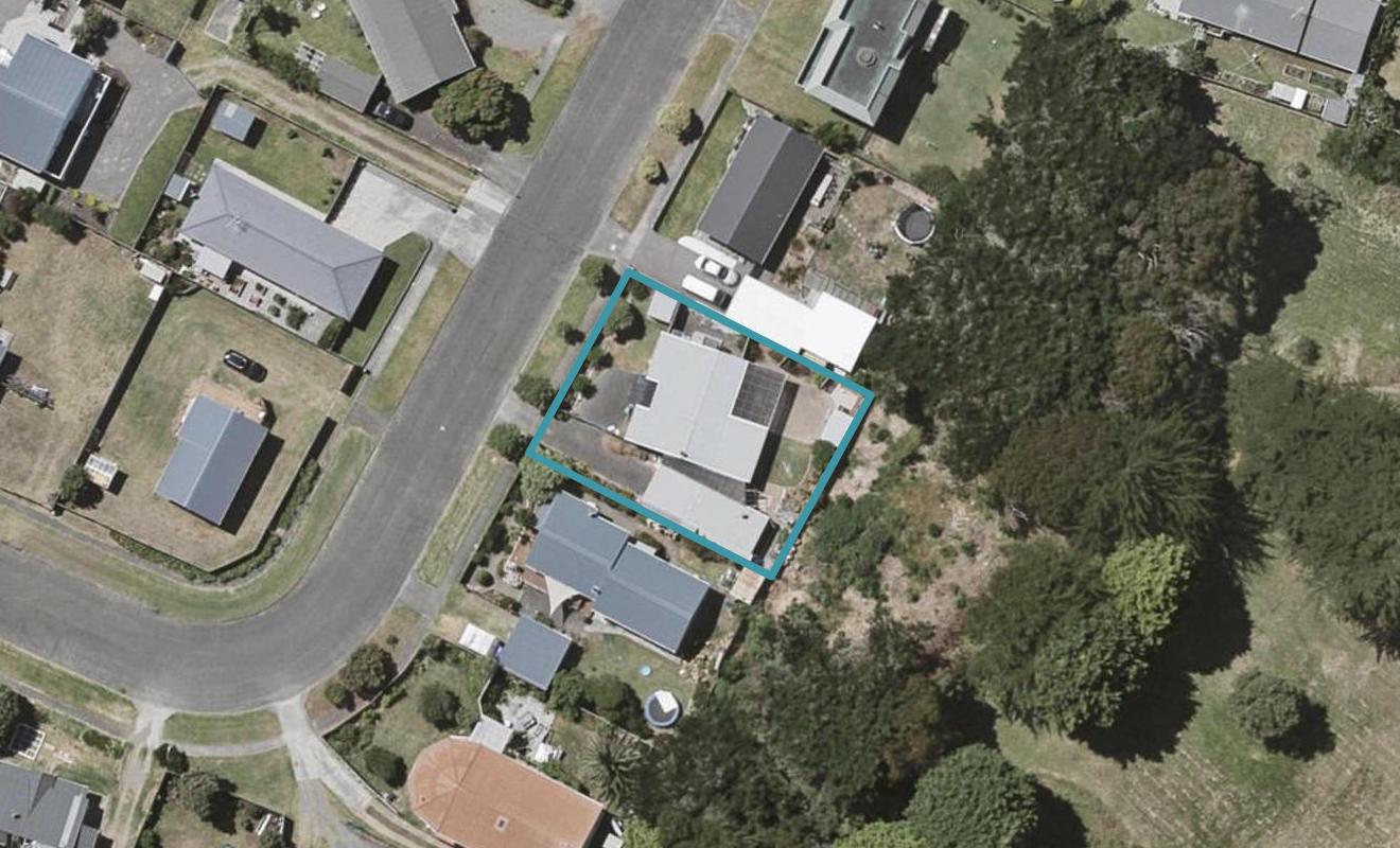 28 Scott Avenue, Otaki Beach, Otaki - Carousel 1