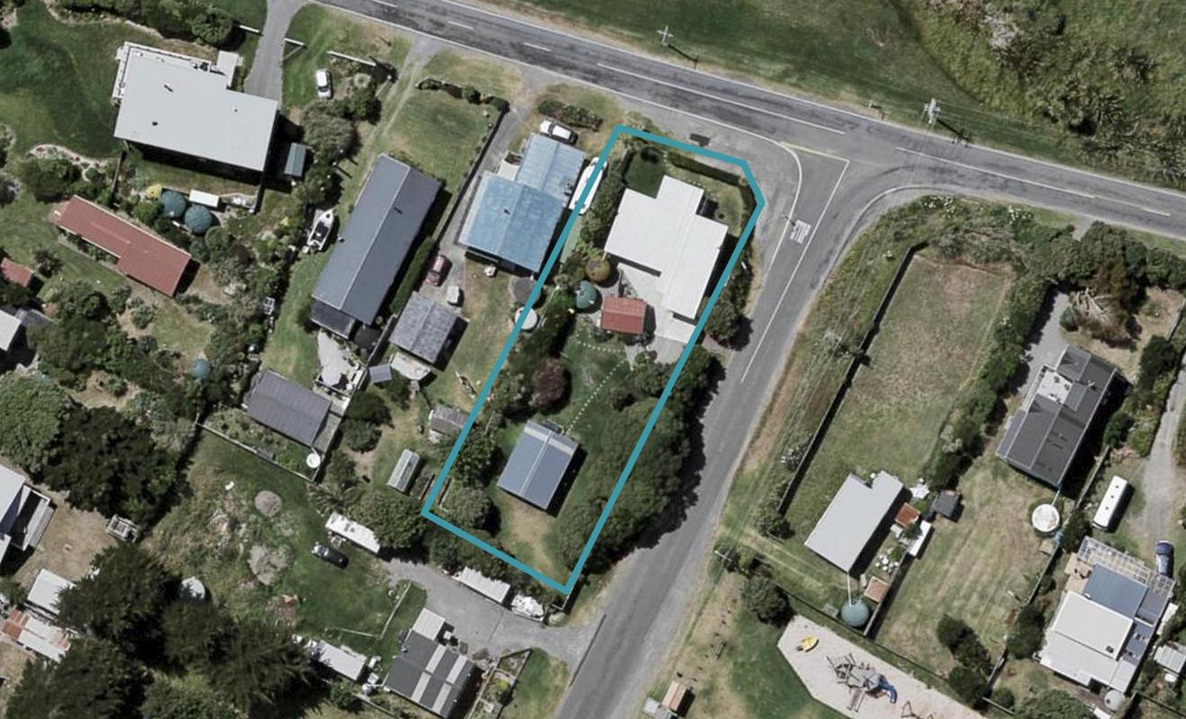 347 Te Horo Beach Road, Te Horo Beach - Carousel 1