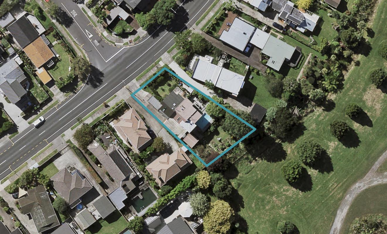 2/109 Grand Drive, Remuera, Auckland - Carousel 1