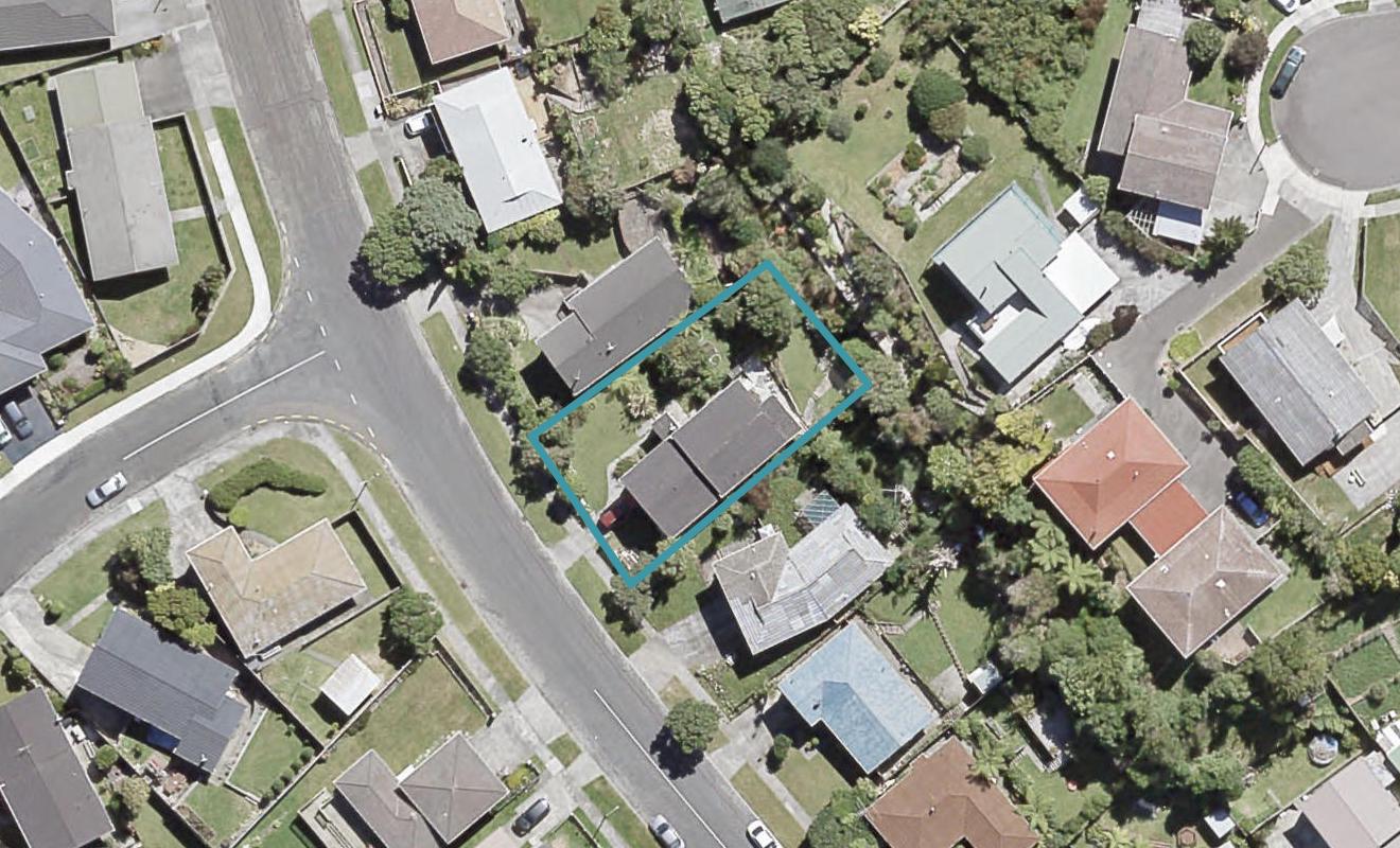 12 Waipounamu Drive, Kelson, Lower Hutt - Carousel 1