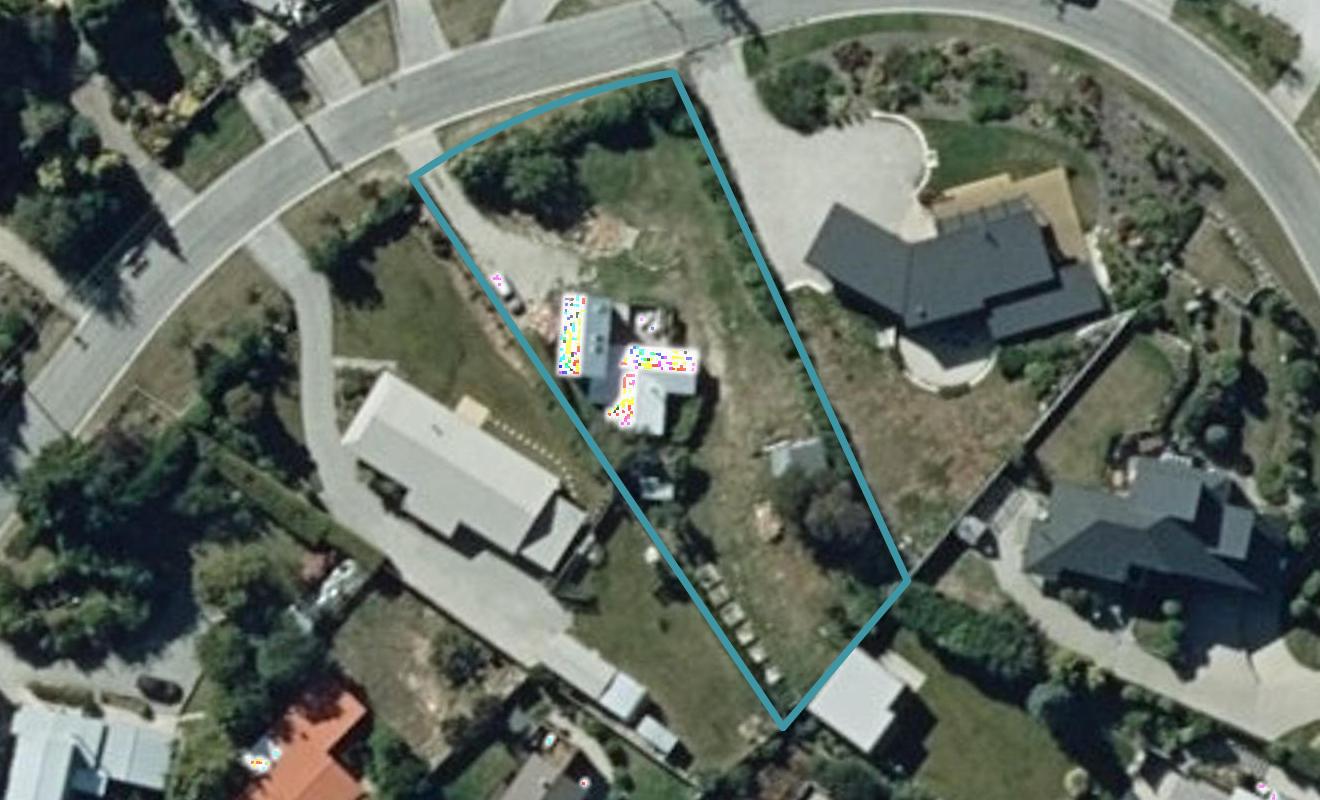 21 Skinner Crescent, Wanaka - Carousel 1