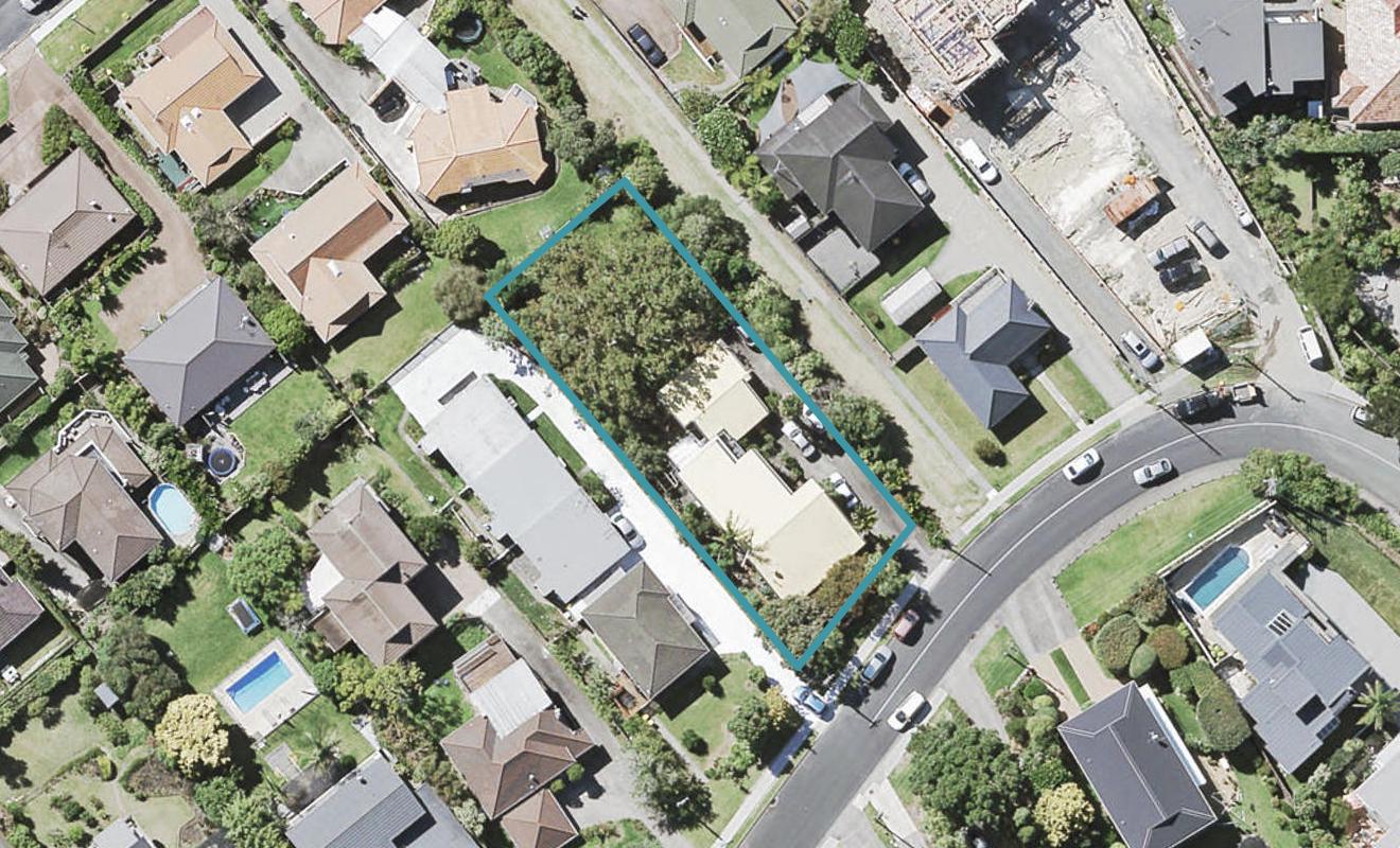 5 Newhaven Terrace, Mairangi Bay, Auckland - Carousel 1