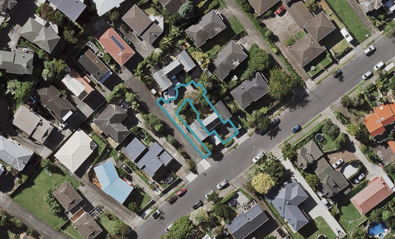 2/42 Monteith Crescent, Remuera, Auckland - Carousel 1