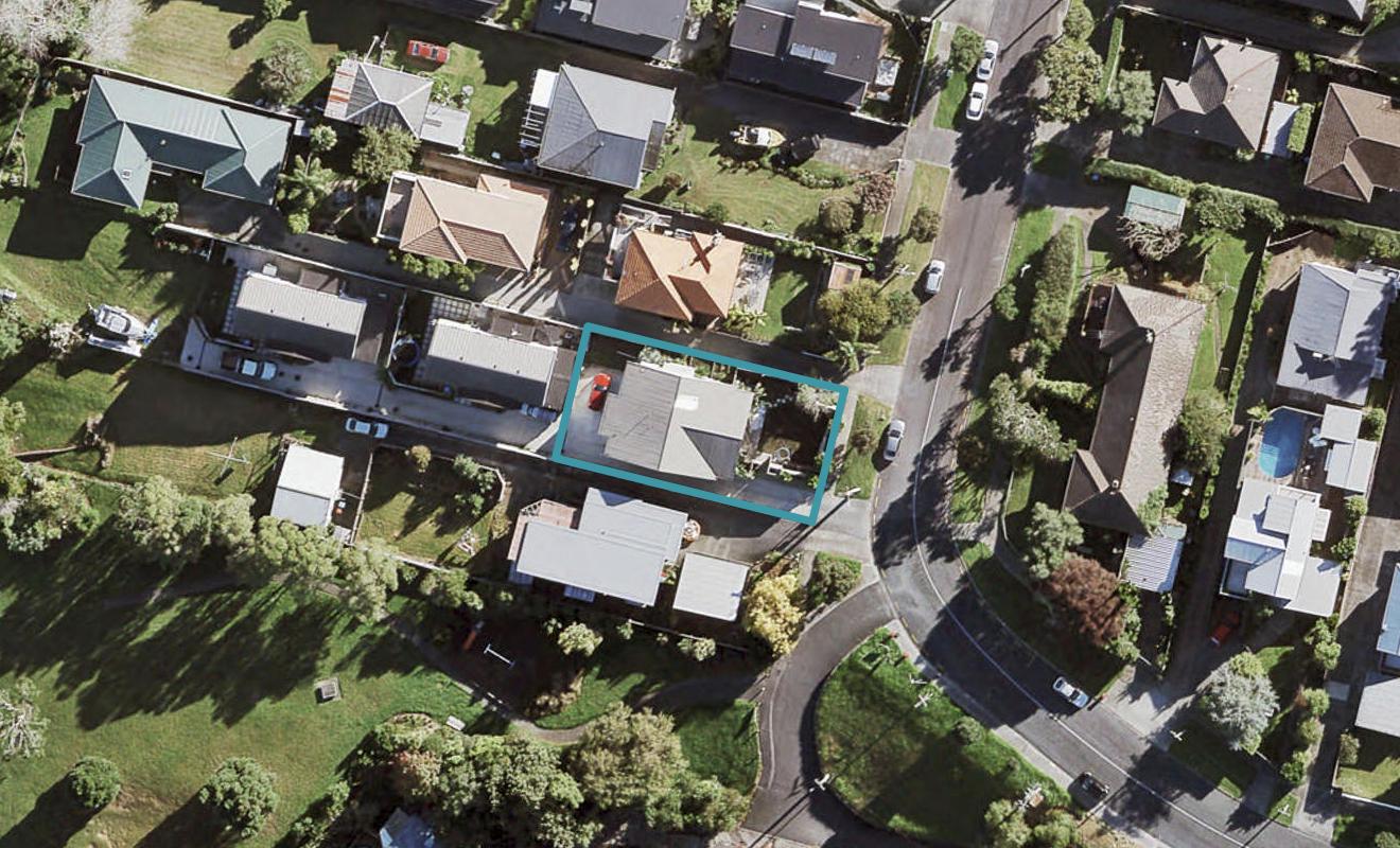 39B Seaside Avenue, Waterview, Auckland - Carousel 1