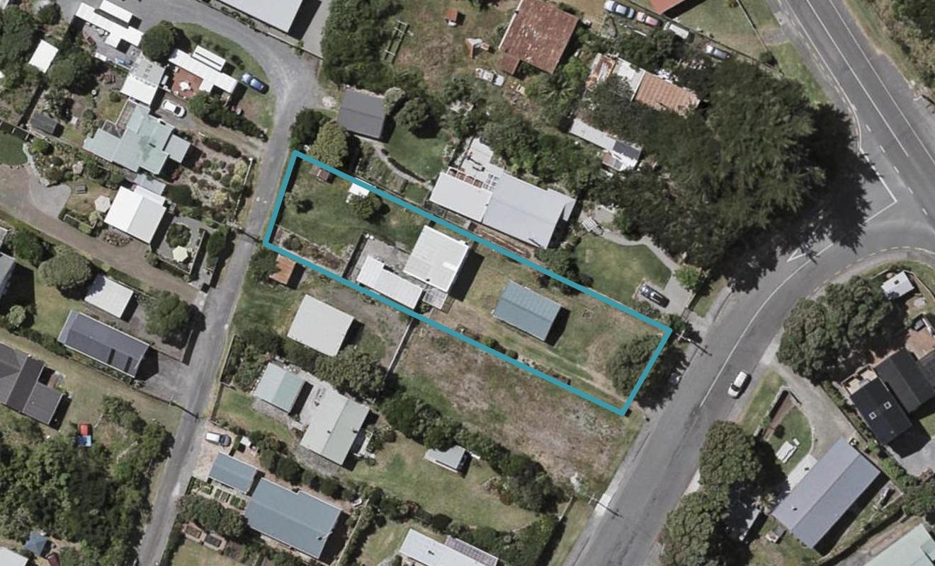 7 The Avenue, Otaki Beach, Otaki - Carousel 1