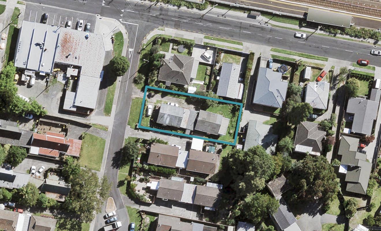 2/4 Putney Place, Ranui, Auckland - Carousel 1