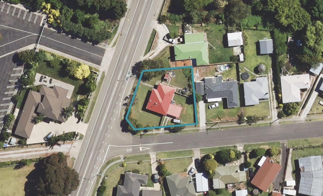 20 Lytton Road, Riverdale, Gisborne - Carousel 1