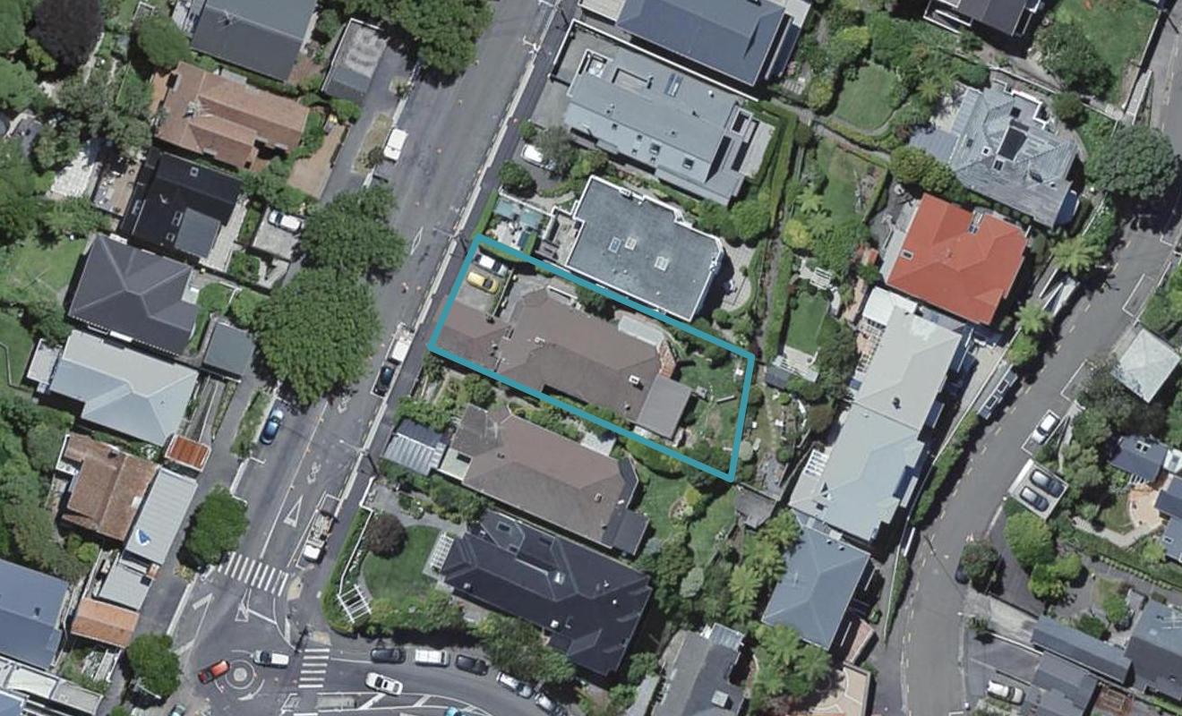 17 Upland Road, Kelburn, Wellington - Carousel 1