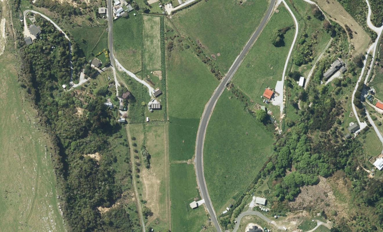 2 Wera Way, Ligar Bay, Takaka - Carousel 1