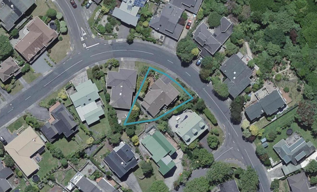 51 Amapur Drive, Khandallah, Wellington - Carousel 1